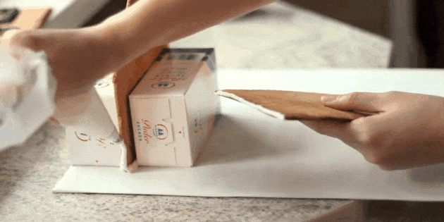 Como fazer uma casa de gengibre com as mãos