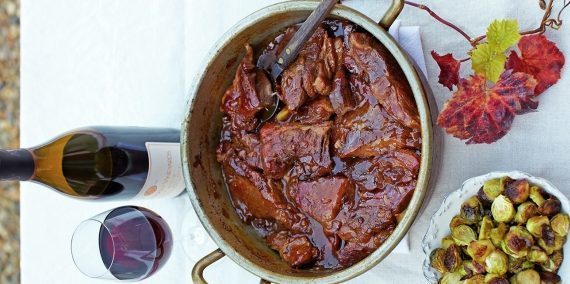 O que cozinhar carne de porco: Carne de porco costelas em xarope de bordo