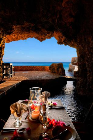 The Caves Negril, Jamaica