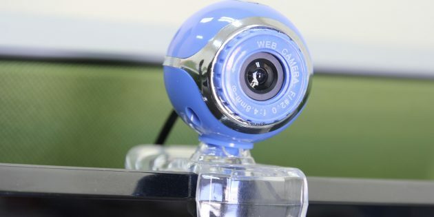 Como conectar uma webcam a um computador