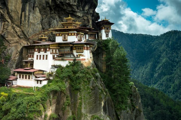 Onde ir para um período de férias: Mosteiro Paro Taktsang no Butão