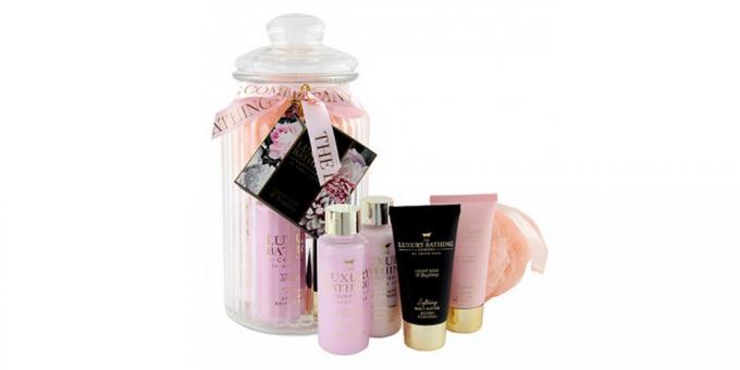 kits de maquiagem incluem um kit de spa com aroma aveludado de rosa e framboesa