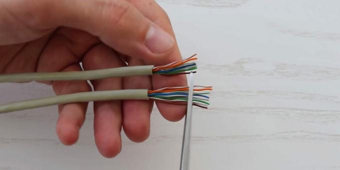 Como crimpar um cabo de par trançado: Alinhe e corte os fios