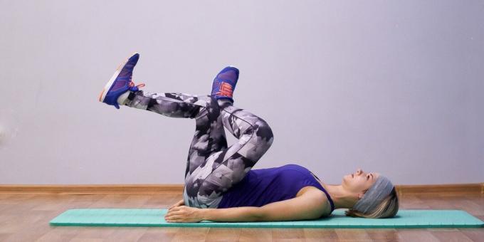 Exercícios simples de ioga: postura do ilhó