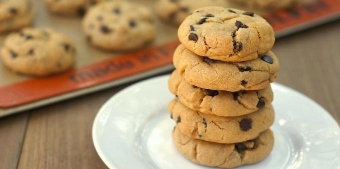 Receitas saborosas cookies: biscoitos de chocolate clássico