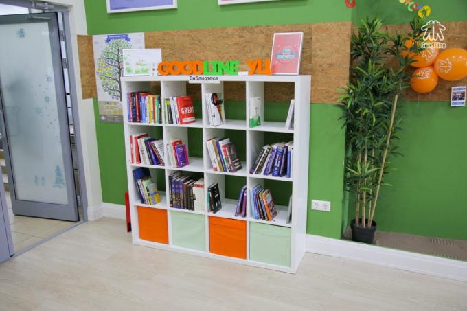 Bookshelf boa linha