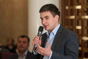Jobs: Almir Salimov, diretor-geral da Managers E-xecutive clube