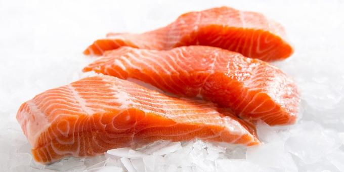 Em que alimentos Vitamina D: Salmon