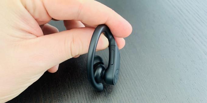 Controles sobre os fones de ouvido