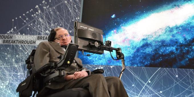 Professor Stephen Hawking, autor do livro "Uma Breve História do Tempo"