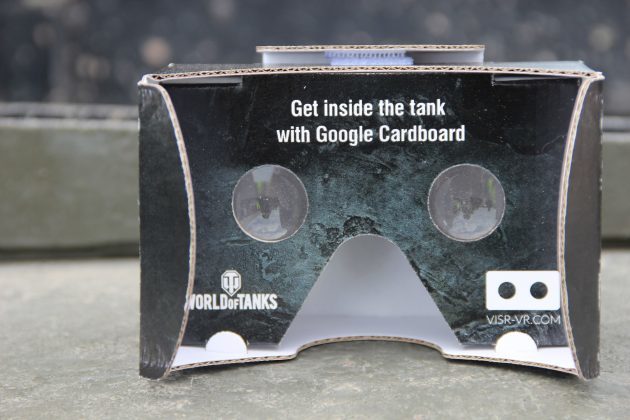 Google Cardboard na ocasião Bovingtonskogo tankfesta 2015