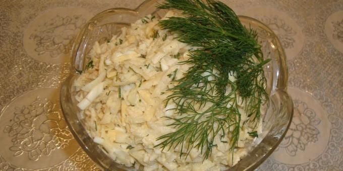 receitas de alcachofra: salada com alcachofra de Jerusalém, queijo e ovos