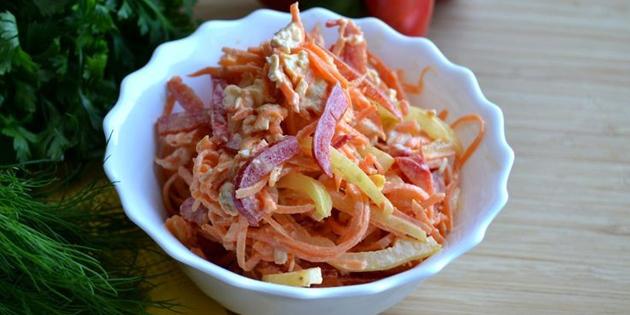 salada coreana com cenoura e pimentão
