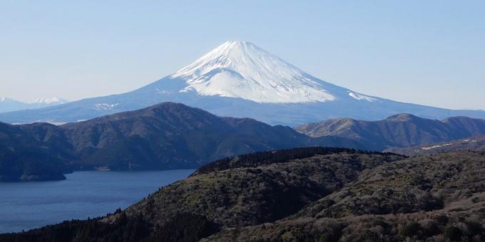 território asiático conscientemente atrai turistas: Mount Fuji, Japão