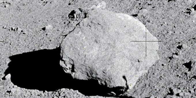 Voar para a lua ainda muitos são questionáveis: as rochas na lua - requisitos