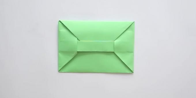 Como tornar o envelope com a aba e uma fivela retangular na arte sem origami cola