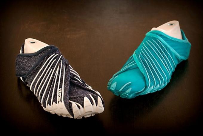 Vibram Furoshiki em cores diferentes