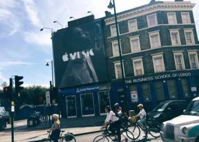 FOTO: Como a Apple apregoa seu serviço mundial de música