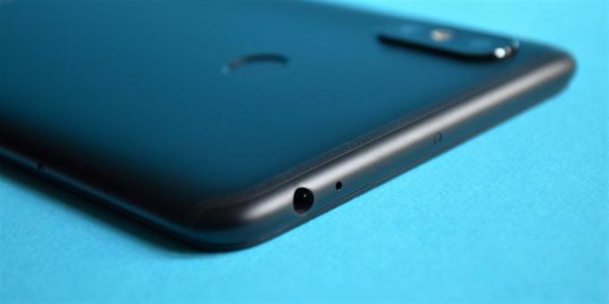 revisão Xiaomi Mi Max 3: fone de ouvido