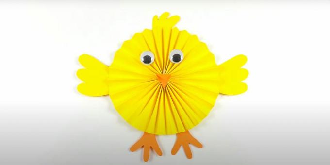 Artesanato de Páscoa DIY: frango de papel colorido