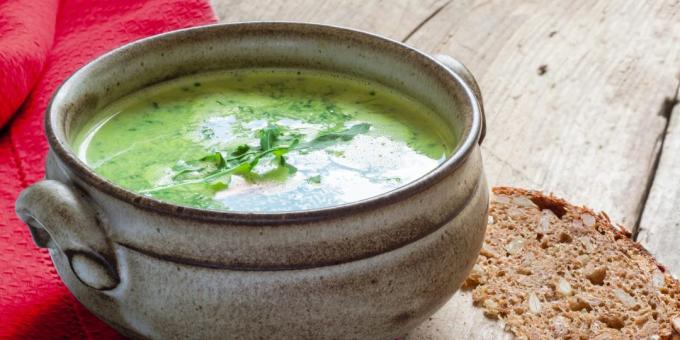 As melhores receitas de pratos: 10 Sopa de creme com um sabor cremoso delicada