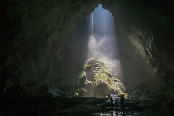 Pendure Son Doong - a maior caverna do mundo
