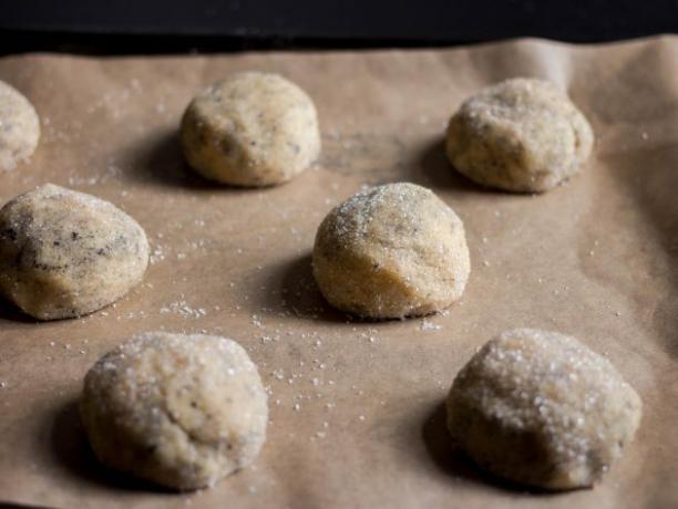 biscoitos de chá: bolinhas de molde de massa