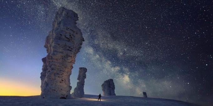 lugares bonitos na Rússia. pilares de desgaste