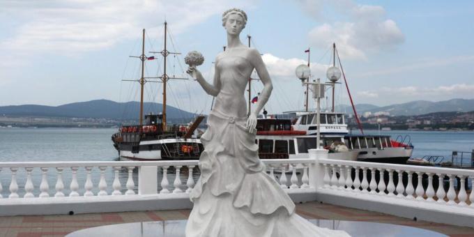 Atrações Gelendzhik: escultura "Noiva branca"