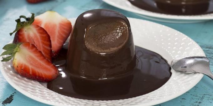 Receita: Chocolate panna cotta com molho de chocolate
