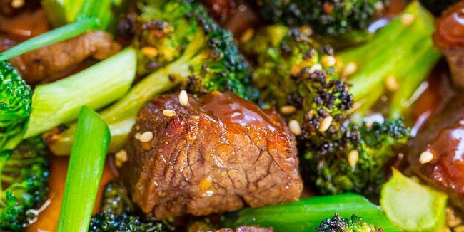 Como cozinhar a carne no forno: carne com brócolis em molho de soja com mel e gengibre