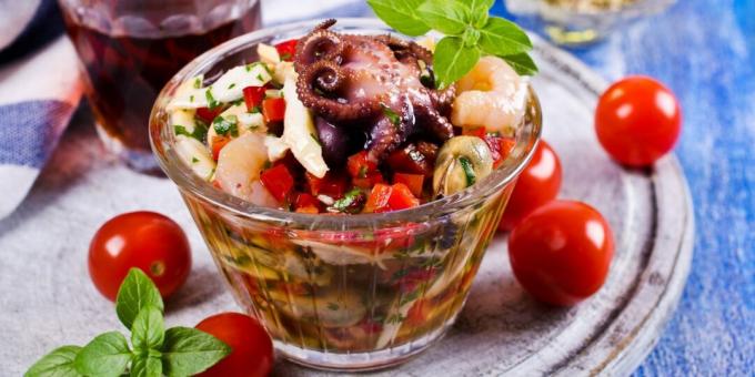 Salada com frutos do mar e legumes