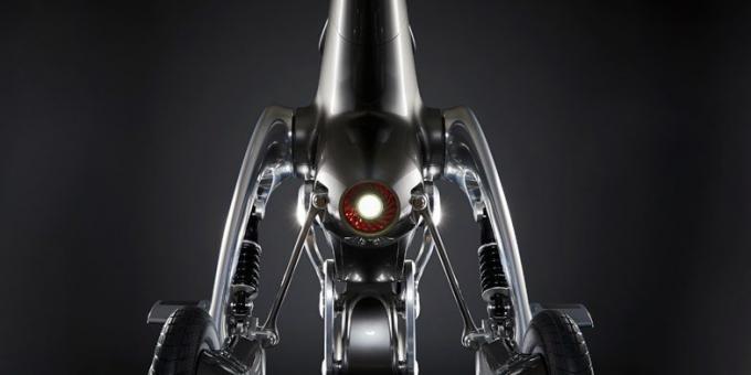 Novo robô: uma lanterna potente