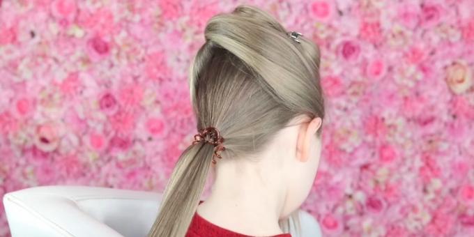 penteados para as meninas para o novo ano: Divida o cabelo