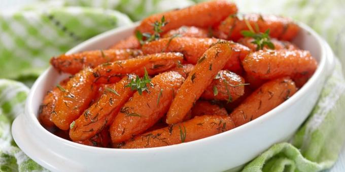 Cenouras glaceadas com suco de laranja