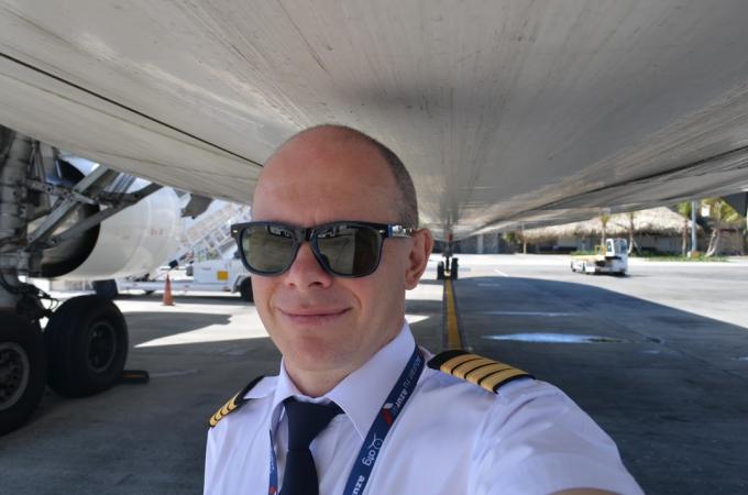 piloto Andrew Gromozdin "Boeing" na profissão demanda