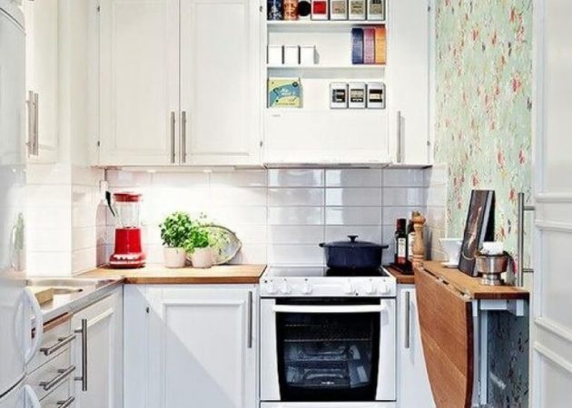 A cozinha estreita: móveis