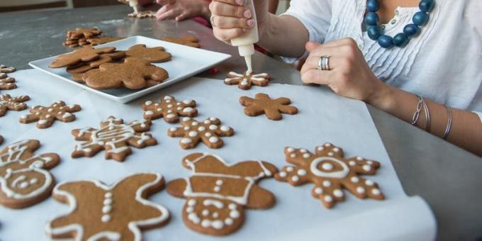 Como decorar biscoitos de Natal esmalte clássico