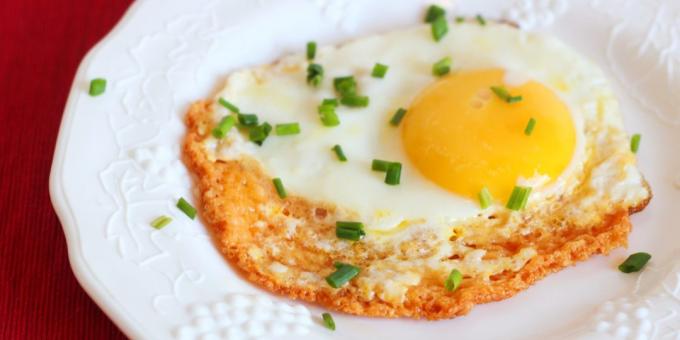 pratos de ovos: ovos fritos