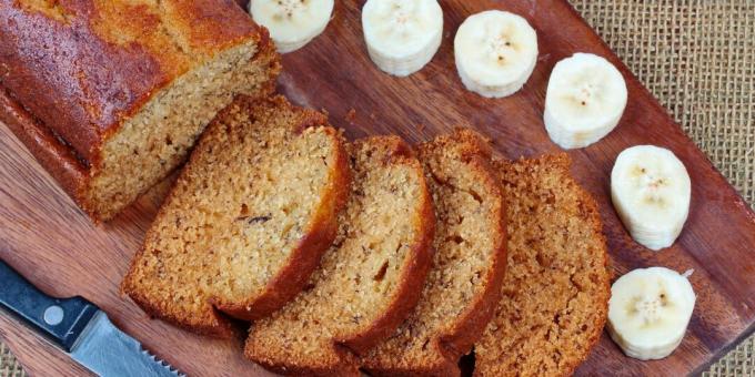 Pão De Banana E Canela