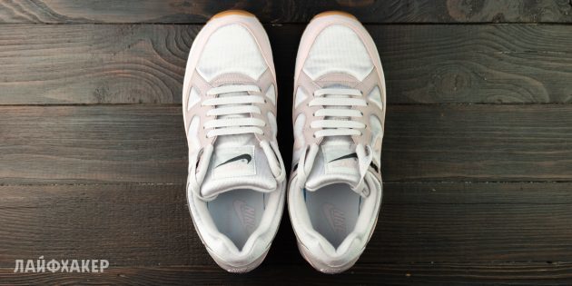 sneakers lacing retas com extremidades curtas