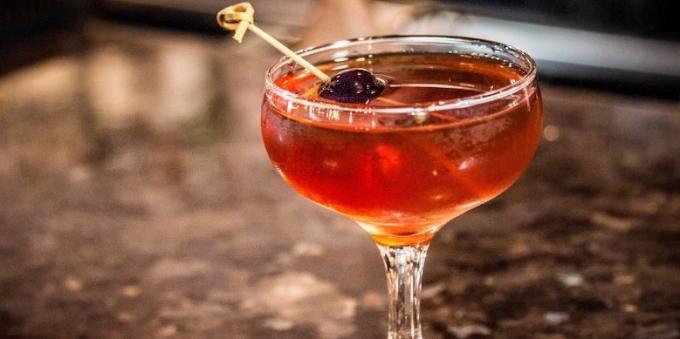 Cocktails com whisky: Manhattan