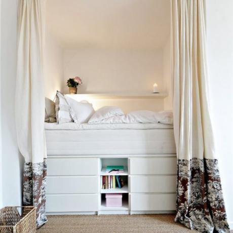 Projetar apartamentos pequenos: a cama-dresser