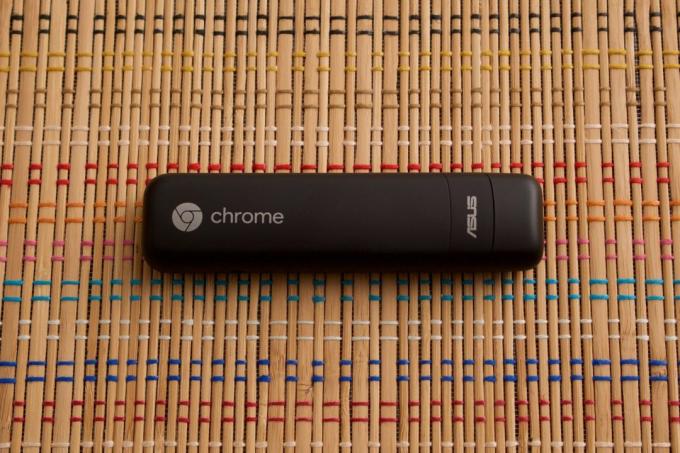 Asus Chromebit - computador muito compacto