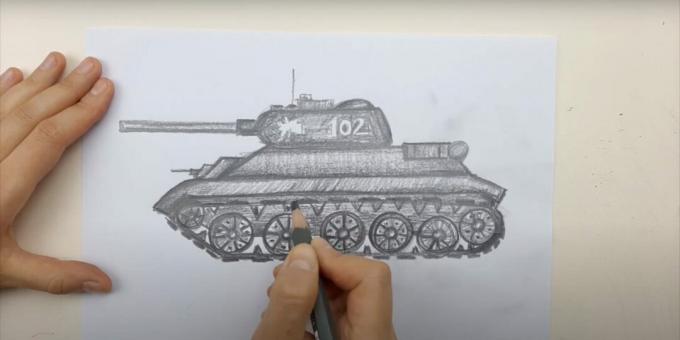 Como desenhar um tanque: pinte completamente sobre o tanque