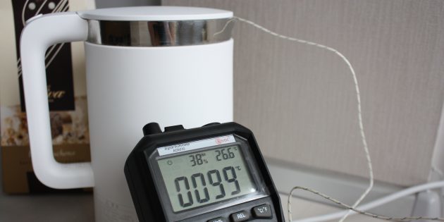 Multímetro ADM 30: precisão de medição