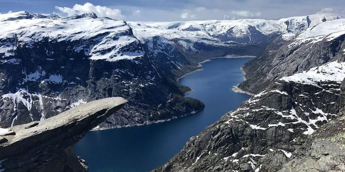 Para onde ir na Europa: A rocha Trolltunga, Noruega